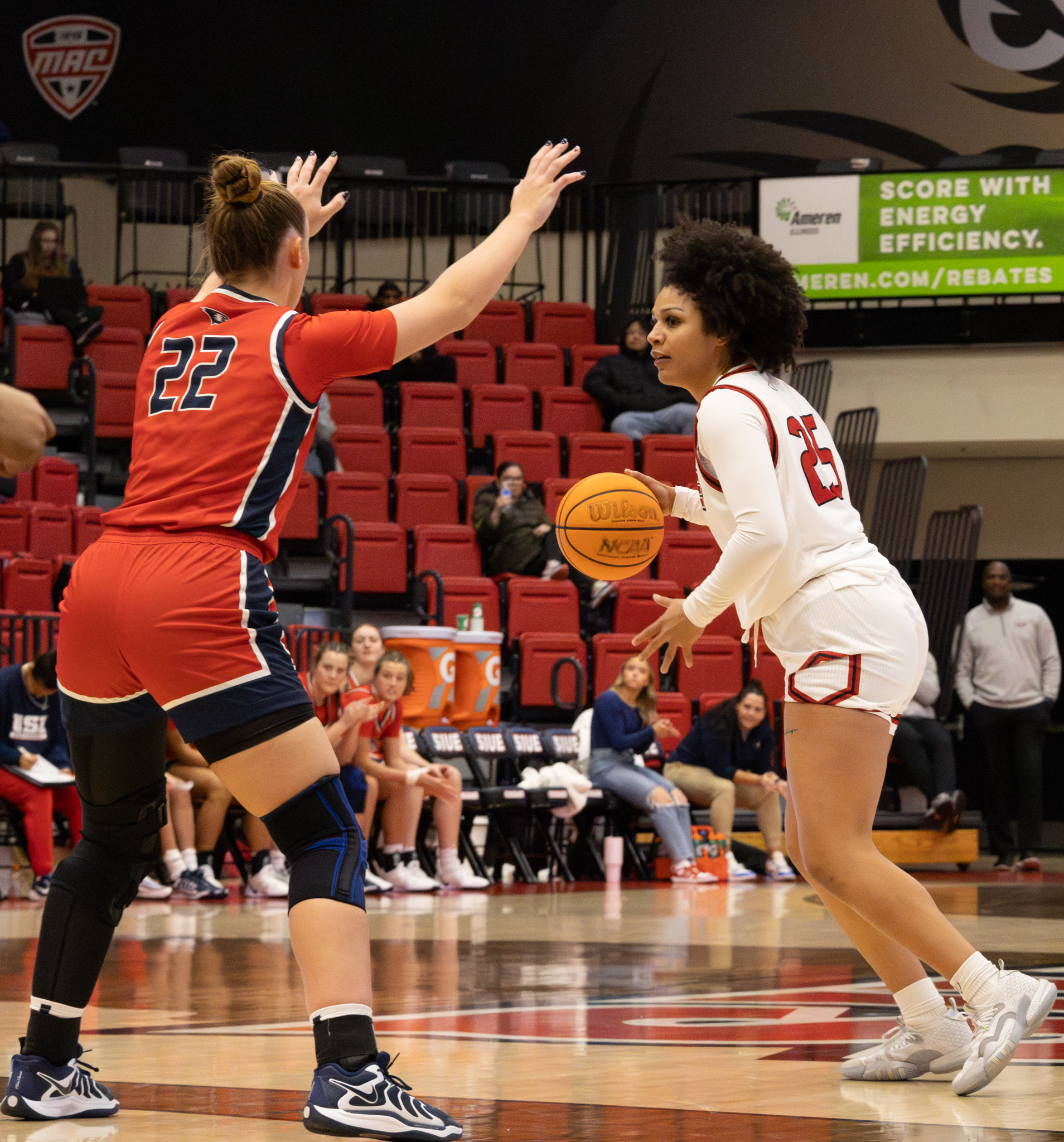 SIUE Women’s Basketball Falls to USI